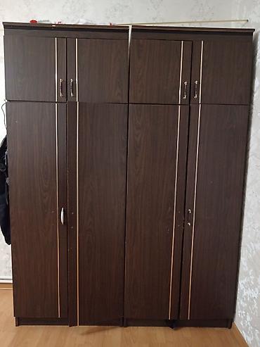 Qapalı Dolab Komplekti – tünd qəhvəyi, dekorativ açıq xəttlər ilə
