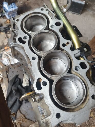 СТО, ремонт транспорта: Ремонт деталей автомобиля, Услуги моториста, Ремонт двигателя, с выездом — 10