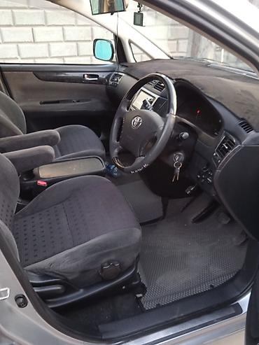 ио пинин: Toyota Ipsum: 2003 г., 2.4 л, Автомат, Бензин, Минивэн — 8