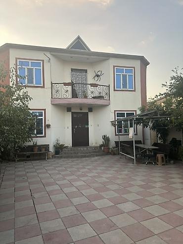 bag evlerinde: 4 otaqlı, 135 kv. m, Yeni təmirli — 1