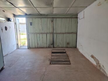 кв снять на долгий срок: 24 м², Кирпичный | Смотровая яма, Подвал, погреб