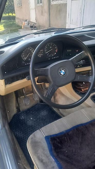 e klass: BMW 5 series: 1988 г., Механика, Седан — 4