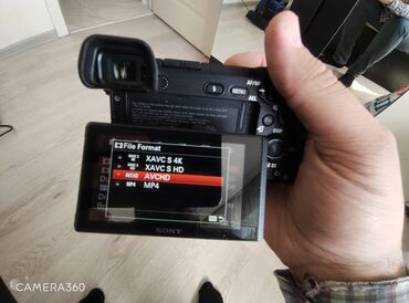 фотоаппарат canon mark 2: Sony a6300+Grib+Flash+7 ədəd batareya