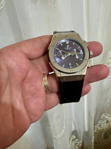 böyük bədən qadın donları: Hublot Geneve kişi qol saatı barter var - Klassik Hublot dizaynı — 1