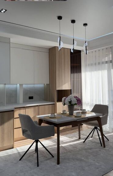 Помещения свободного назначения: 2 комнаты, 85 м², 11 этаж, Дизайнерский ремонт