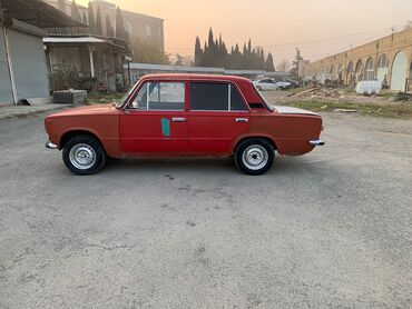 VAZ (LADA): VAZ (LADA) 2101: 1.5 l | 1982 il 65000 km Sedan — 4