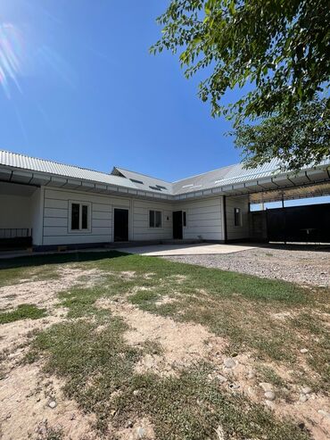 продаю дом в бишкек: Времянка, 60 м², 3 комнаты, Собственник, Дизайнерский ремонт