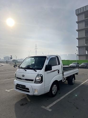 Hyundai: Hyundai Porter: 2021 г., 2.5 л, Механика, Газ, Пикап — 3