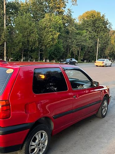 vw bora: Volkswagen Golf: 1994 г., 1.6 л, Механика, Бензин, Хэтчбэк — 4