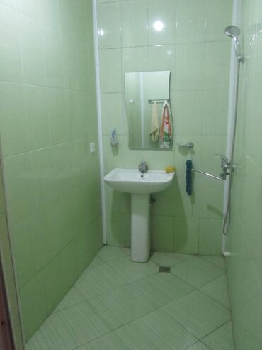 Günlük kirayə mənzillər: 3 otaqlı — 10