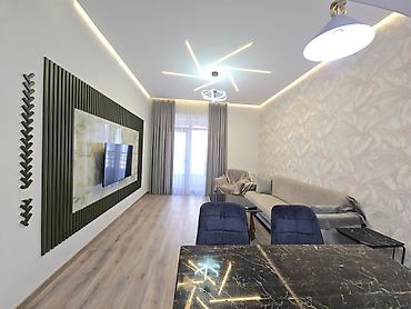Ağ Şəhərdə studio tipli 2 otaqlı mənzil kirayə verilir. - Ümumi sahə