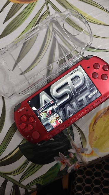 PSP (Sony PlayStation Portable): Sony PSP-3004 (Red) – portativ oyun konsolu temizdi sadece ekranda — 2