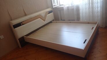 кровать с базой: Taxt 35 Azn satilir.Matras ve baza yoxdur Unvan Xalqlar Narmin