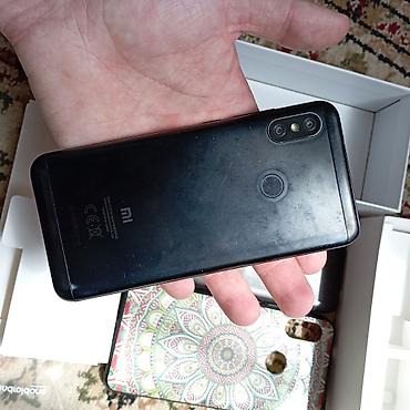 micro cd: Xiaomi, Mi A2 Lite, Б/у, 32 ГБ, цвет - Черный, 2 SIM — 4