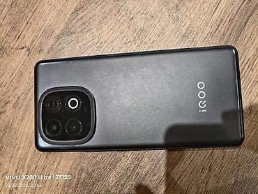 note 2: Vivo iQOO, Б/у, 256 ГБ, цвет - Серый, 2 SIM — 3