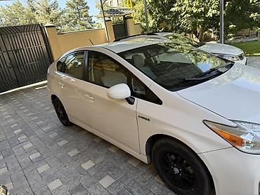 prius 30: Toyota Prius: 2015 г., 1.8 л, Автомат, Гибрид, Хэтчбэк — 4