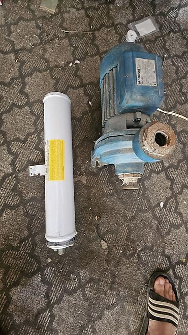 su cəni kredit: 1.seyf metal 30×30×50 sm 2.nasos işlək vəziyyətdə. genişlənmə çəni 2l — 6