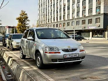 дэу тоска: Daewoo Kalos: 2003 г., 1.5 л, Автомат, Бензин, Хэтчбэк — 4