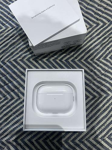 m3 pro: Airpods pro 2 noqte cizigsiz karopka ustunde hech demek olar istifade — 2