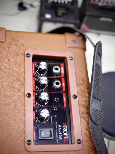 Dinamiklər və kolonkalar: Səsgücləndirici 70 azn den başlayaraq AG-04-70 azn AG-05-70 azn -da lalafo.az — 15 Dinamiklər və kolonkalar: Səsgücləndirici 70 azn den başlayaraq AG-04-70 azn AG-05-70 azn — 15