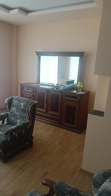 telvizor altı: Qonaq otağı üçün, İşlənmiş, Açılan, Dördbucaq masa, 8 stul — 3