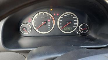 3 uz: Honda CR-V: 2004 г., 2 л, Автомат, Бензин, Кроссовер — 1