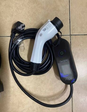 выпрямитель аккумулятора: Зарядное устройство на машину BYD e5 
Цена:4800
16 А
3,5кв
5 метров