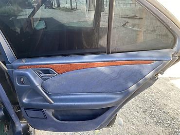 Mercedes-Benz E-Class: 1998 г., 2.4 л, Автомат, Бензин, Седан — 6