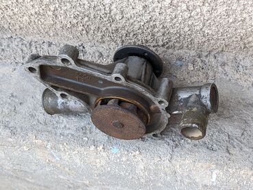 Помпы: Помпа BMW 1976 г., Б/у, Оригинал — 10