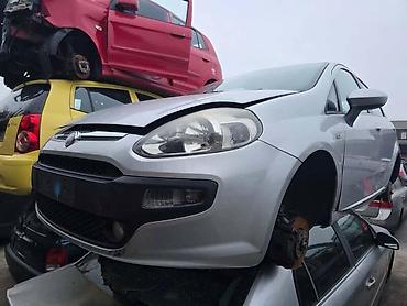 moj auto: FIAT EVO 2012. GOD. - KOMPLETAN AUTO U DELOVIMA | AUTO DELOVI RS – — 2