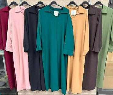 rang papuce: 08. Haljina za punije
2XL 3XL 4XL 
2.900 dinara H — 4