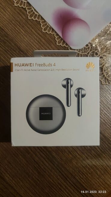 huawei nauşnik: Huawei az işlənib