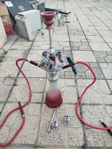 Qəlyan, vayp və aksesuarları: Qəlyan təzədir işdədilmiyib hər şeyi üstündədir