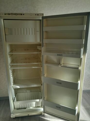 холодильного: Муздаткыч Колдонулган, Эки камералуу