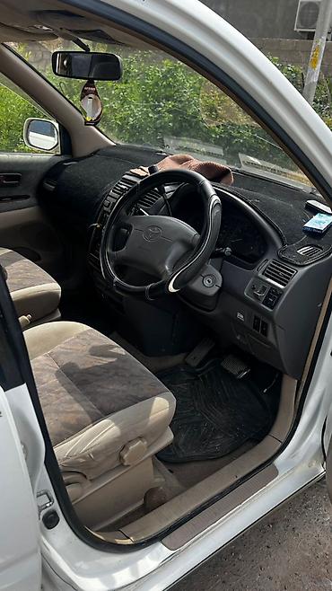 devo matiz: Toyota Gaia: 1998 г., Автомат, Бензин, Минивэн — 5