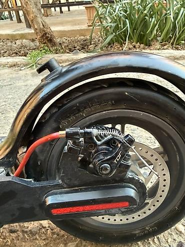 Elektrikli samokatlar: Elektrik skuter – qara rəng - Şəhər içi rahat hərəkət üçün yığcam — 6