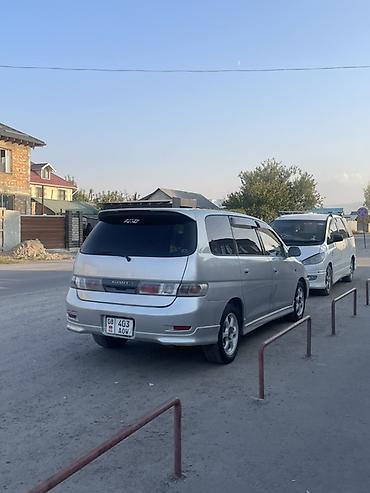 go park: Toyota Gaia: 2000 г., 2 л, Автомат, Бензин, Минивэн — 8