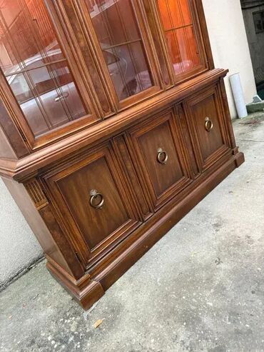 Stilske vitrine: DREXEL stilska vitrina - ODLIČNO STANJE Made in USA 🇺🇸 Od punog — 5