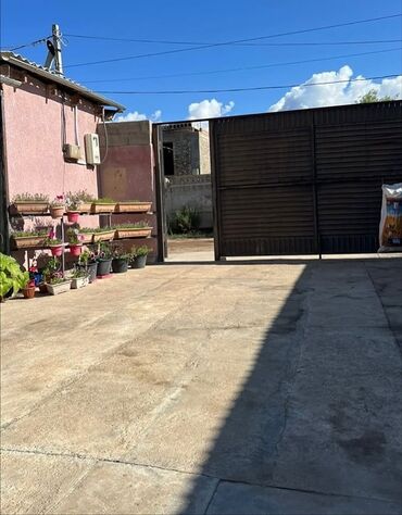 Продажа квартир: 4 комнаты, 96 м², Косметический ремонт — 12