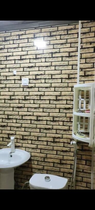 2 комнатные квартиры в хырдалане: 2 комнаты, 48 м²