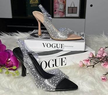 Salonke: Elegantne ženske cipele na štiklu – više modela i boja Dostupni — 49