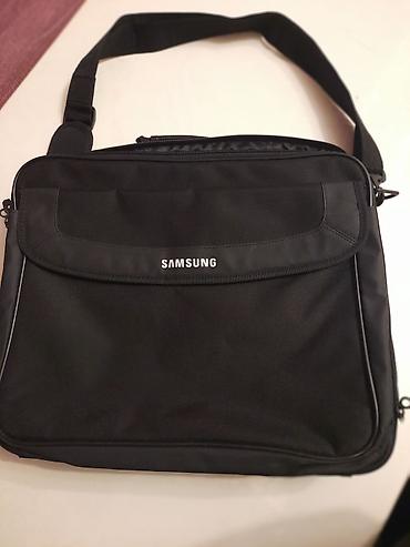 Ноутбуки и аксессуары: Samsung noutbuk çantası Arjinaldı təzədi - Rəng: qara - Material: sıx — 1