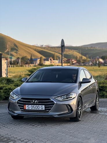 хюндай атоз: Hyundai Elantra: 2018 г., 2 л, Автомат, Бензин, Седан