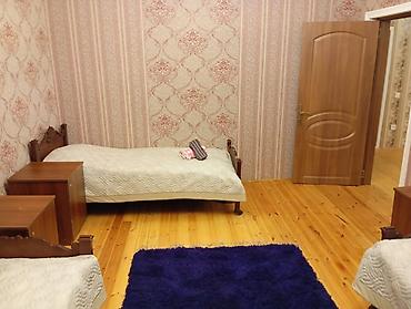 razində 3 otaqlı evlər: 1 Taxt 3 Kravat Bir şkaf 1 divan ve yanındaki 5 balaca şkaf satılır — 3