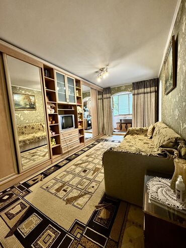 Продажа участков: 1 комната, 32 м², 104 серия, 2 этаж, Косметический ремонт