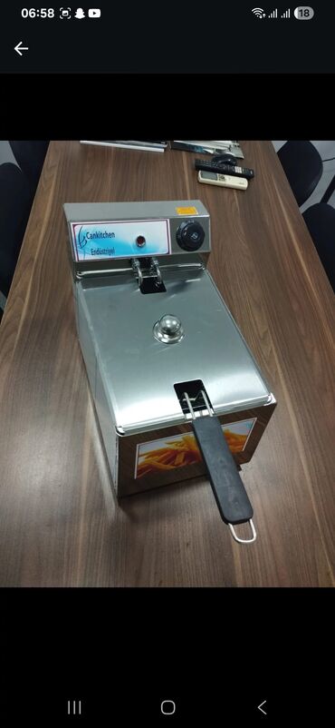 Nerjaveykalar: Paslanmayan poladdan (inox) hazırlanmış peşəkar mətbəx iş masasının — 14