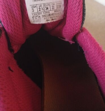 Ostale jakne, kaputi, prsluci: Ženska teksas jakna, svetloplava (wash efekat), sa ukrasima. - — 11