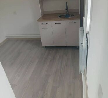 сниму квартиру в районе кудайберген: 1 комната, Агентство недвижимости, Без подселения, С мебелью частично