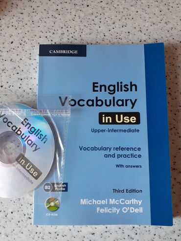 Kitablar, jurnallar, CD, DVD: Yeni. English Vocabulary In Use, upper-intermediate