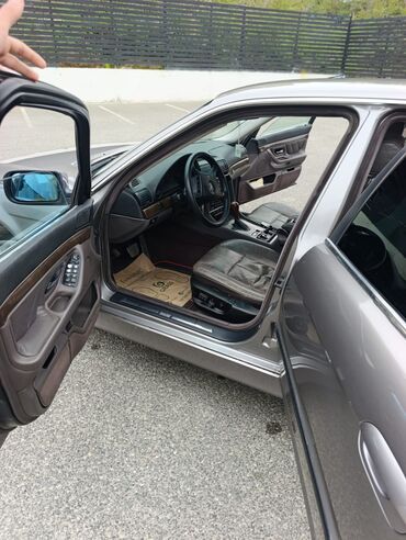 BMW: BMW 735: 3.5 l | 1998 il Sedan -da lalafo.az — 11 BMW: BMW 735: 3.5 l | 1998 il Sedan — 11